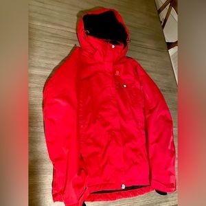 Red women’s Salomon size medium ski jacket fully lined removable hood